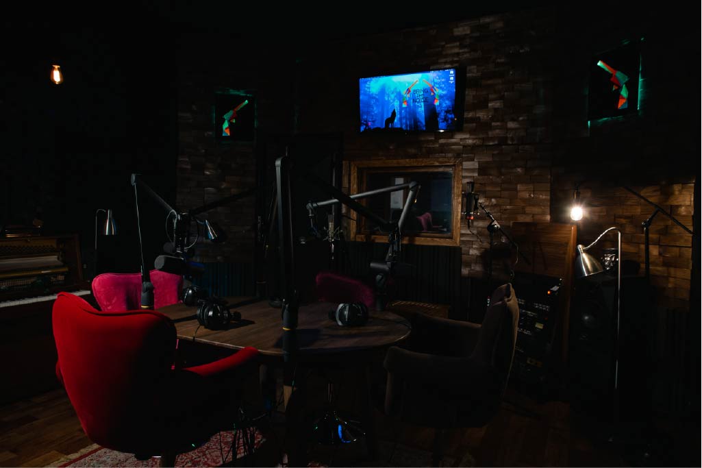 Bring The Noize - Studio Podcastowe Warszawa